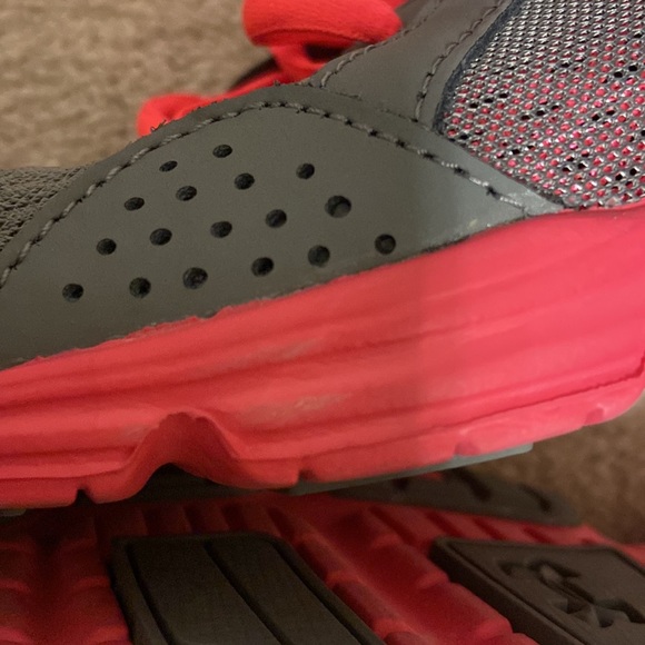 SHOES - Picture 6 of 6